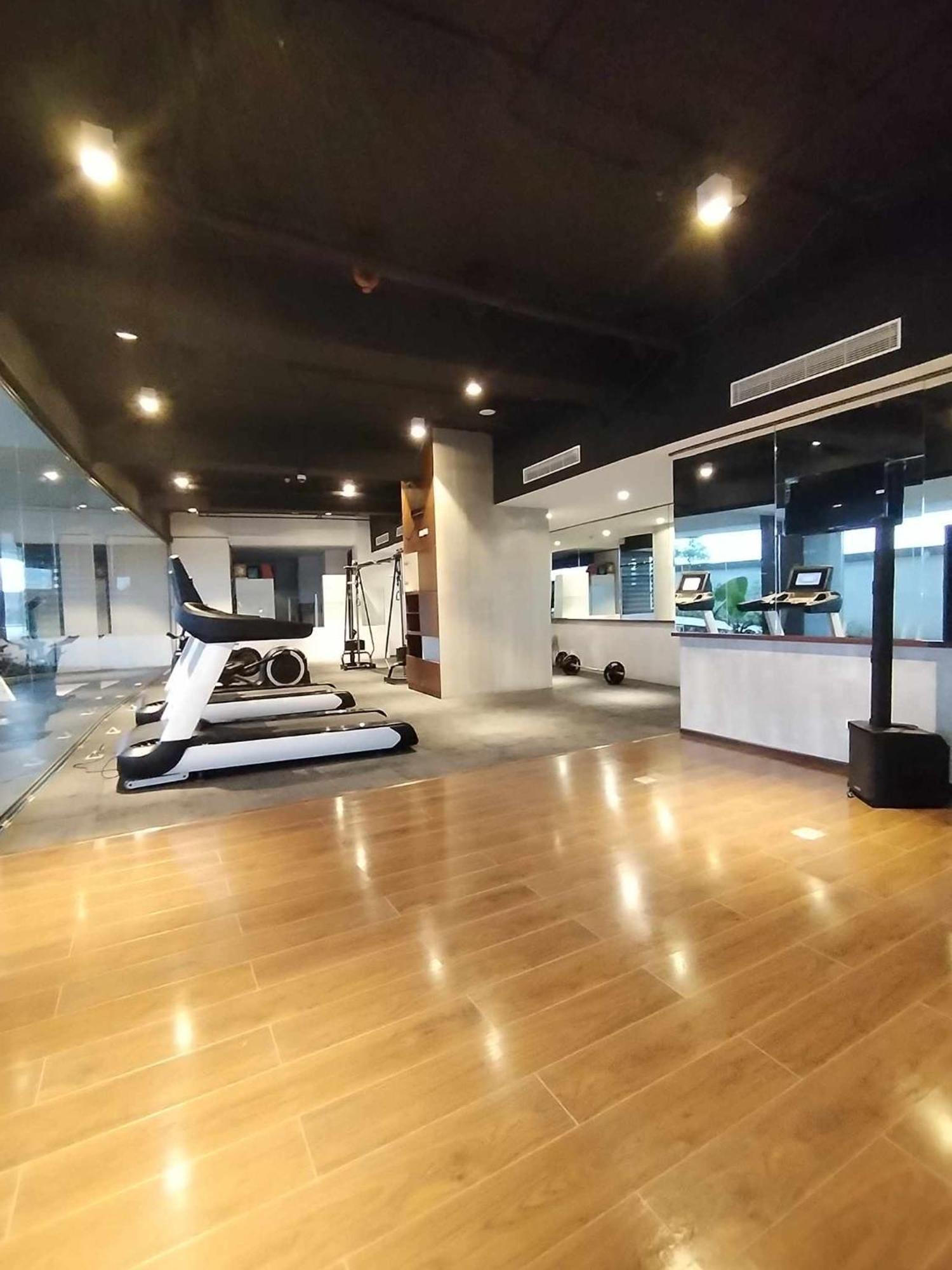 Aeontower Suites&Hotel By Cmc Davao City 외부 사진